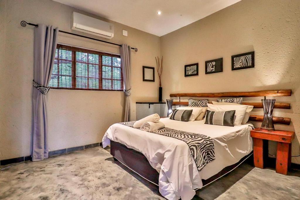 マールロス・パーク Luxury Kruger Escapeヴィラ エクステリア 写真